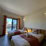 Апартаменты Stylish 3 With Pool By Homing *