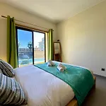 Stylish 3 With Pool By Homing Апартаменты