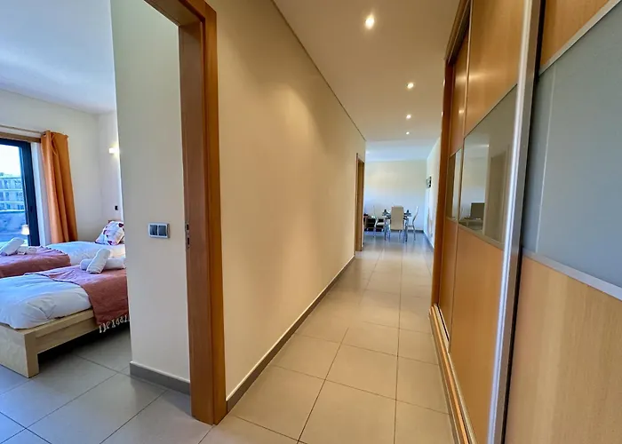 Stylish 3 With Pool By Homing
