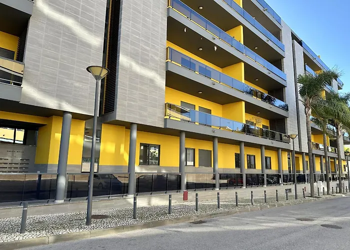 Stylish 3 With Pool By Homing Apartman