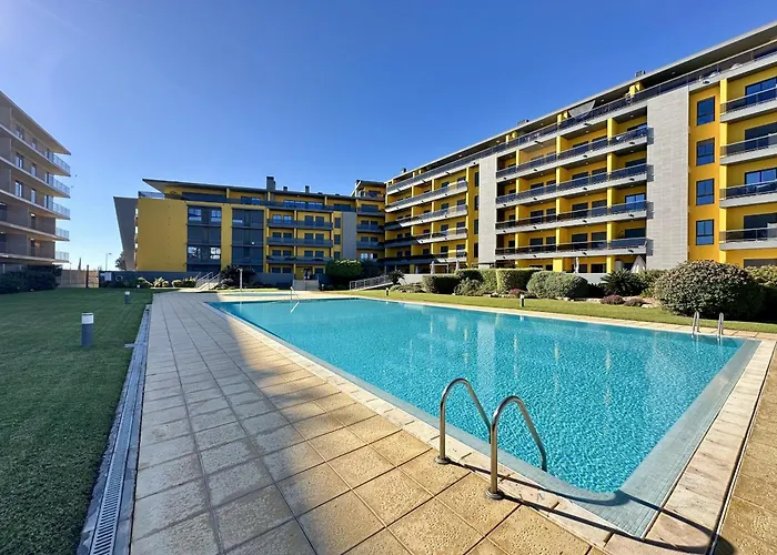 Stylish 3 With Pool By Homing Apartman *