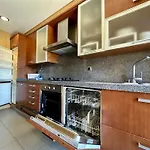 Stylish 3 With Pool By Homing Apartman