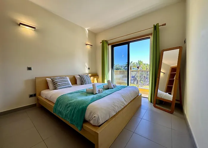 Stylish 3 With Pool By Homing Quarteira