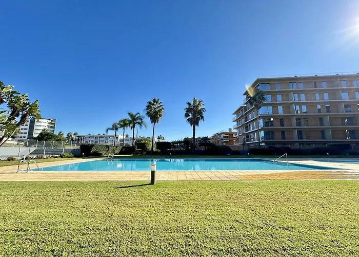 Apartment Stylish 3 With Pool By Homing Quarteira